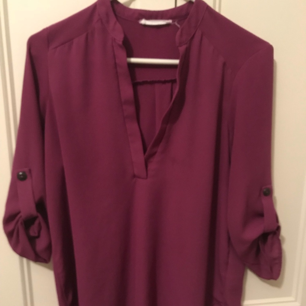 Purple light weight 3/4 length sleeved shirt